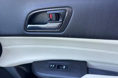 2017 Acura ILX w/Premium Pkg