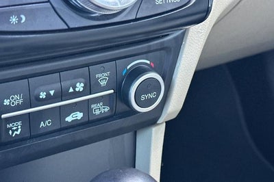 2017 Acura ILX w/Premium Pkg