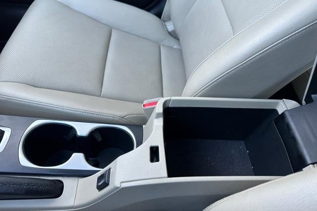 2017 Acura ILX w/Premium Pkg