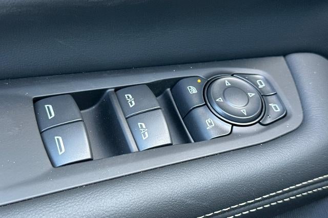 2026 GMC Yukon XL Elevation - Photo 11