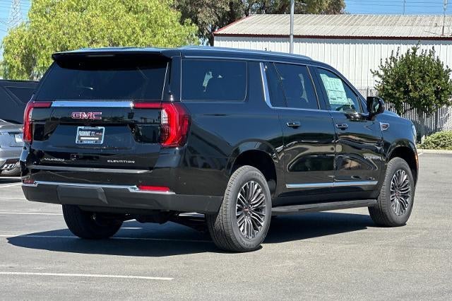 2026 GMC Yukon XL Elevation - Photo 3