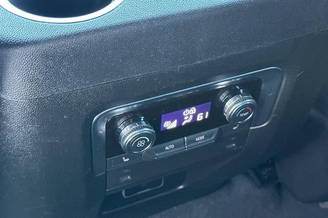 2025 GMC Yukon AT4