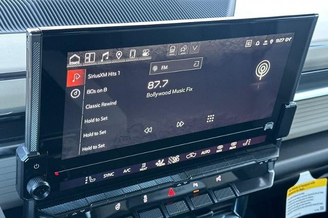 2026 GMC HUMMER EV SUV 2X