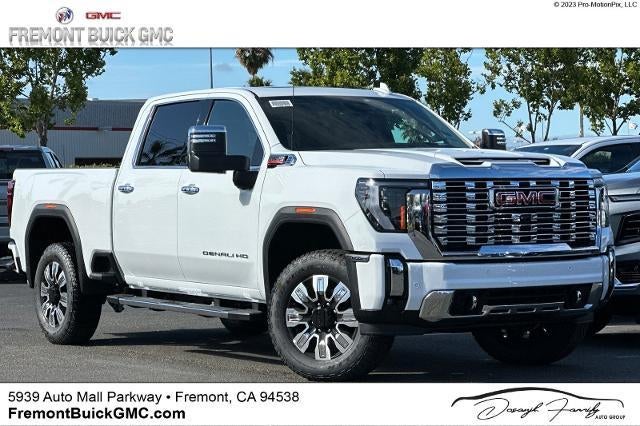 2026 GMC Sierra 4WD Crew Cab Standard Box Denali's photo