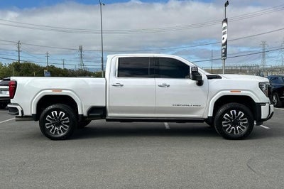 2025 GMC Sierra 2500 HD Denali Ultimate