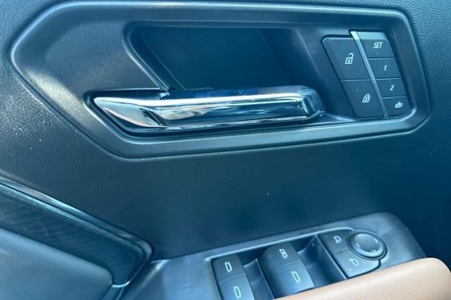 2026 GMC Canyon AT4 - Photo 10