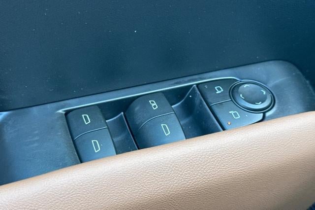 2026 GMC Canyon AT4 - Photo 11
