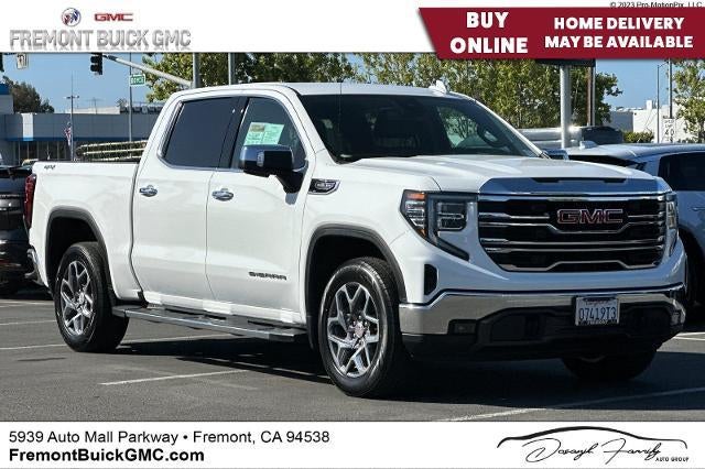 2022 GMC Sierra 4WD Crew Cab Short Box SLT's photo