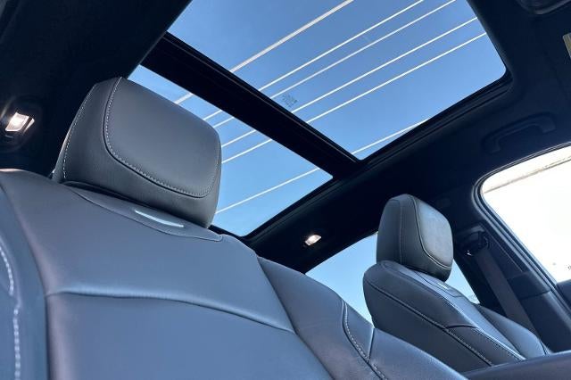 2022 Cadillac XT4 Luxury