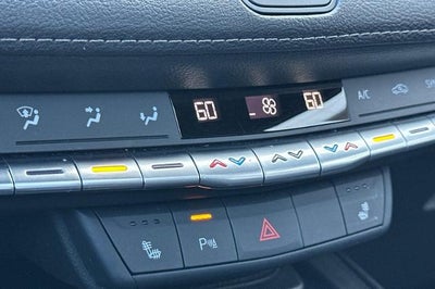 2022 Cadillac XT4 Luxury