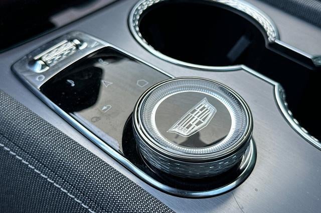 2026 Cadillac VISTIQ Premium Luxury