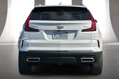 2024 Cadillac XT4 Premium Luxury