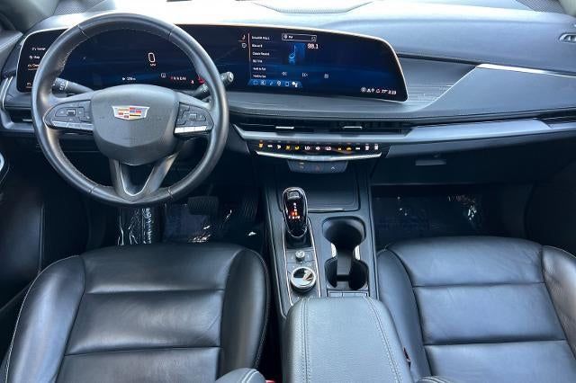 2025 Cadillac XT4 Premium Luxury