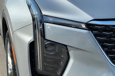 2025 Cadillac XT4 Premium Luxury