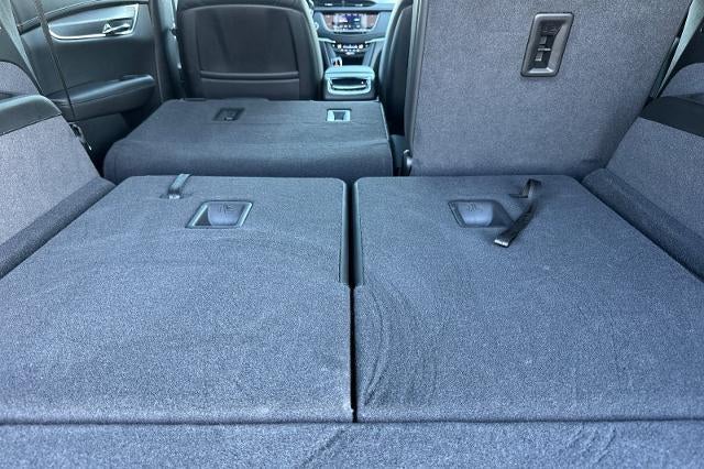 2025 Cadillac XT6 Luxury