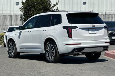 2025 Cadillac XT6 Sport