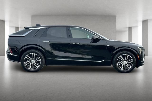 Used 2026 Cadillac LYRIQ Luxury with VIN 1GYKPNRK6TZ304837 for sale in Fremont, CA