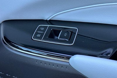 2025 Cadillac LYRIQ Luxury 1