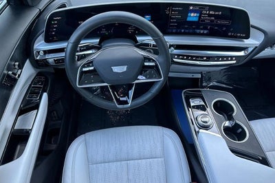 2024 Cadillac LYRIQ Luxury 1