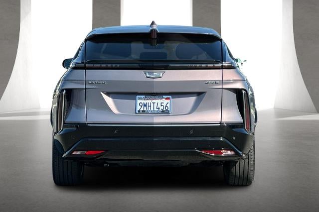 2024 Cadillac LYRIQ Luxury 1