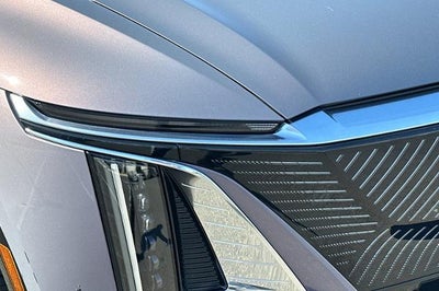 2024 Cadillac LYRIQ Luxury 1