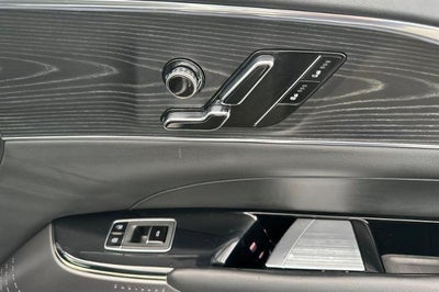 2024 Cadillac LYRIQ Luxury 1