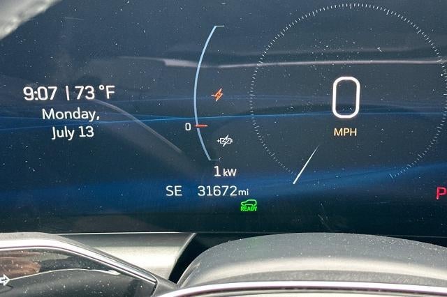 2024 Cadillac LYRIQ Luxury 1