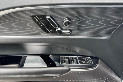 2024 Cadillac LYRIQ Luxury 1