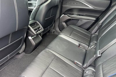 2024 Cadillac LYRIQ Luxury 1