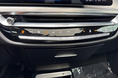 2024 Cadillac LYRIQ Luxury 1
