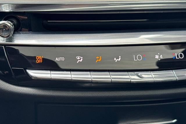 2024 Cadillac LYRIQ Luxury 1