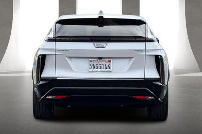 2024 Cadillac LYRIQ Luxury 1