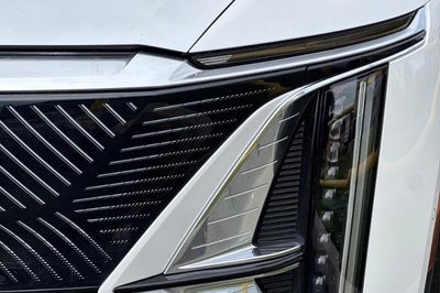 2024 Cadillac LYRIQ Luxury 1