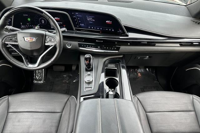 2023 Cadillac Escalade Sport