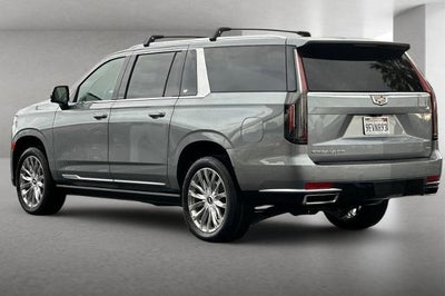 2023 Cadillac Escalade ESV Premium Luxury