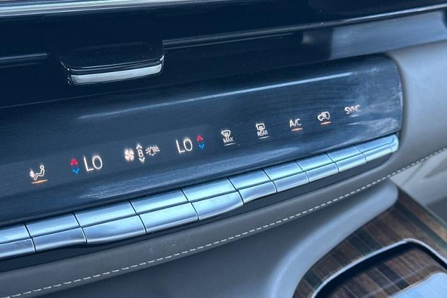 2021 Cadillac Escalade ESV Sport Platinum