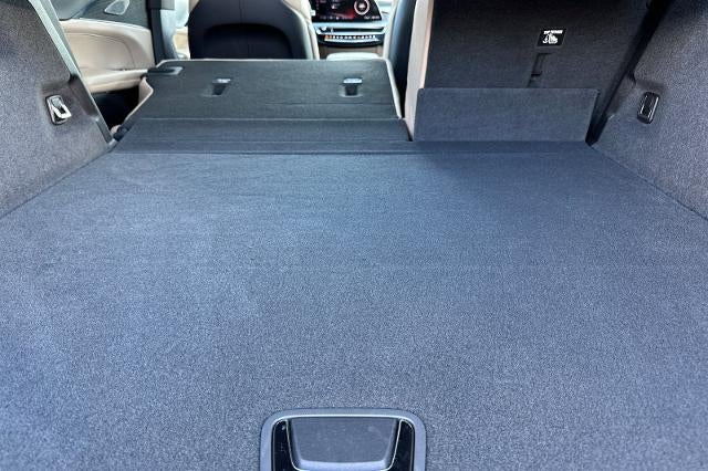 2026 Cadillac LYRIQ V-Series Premium