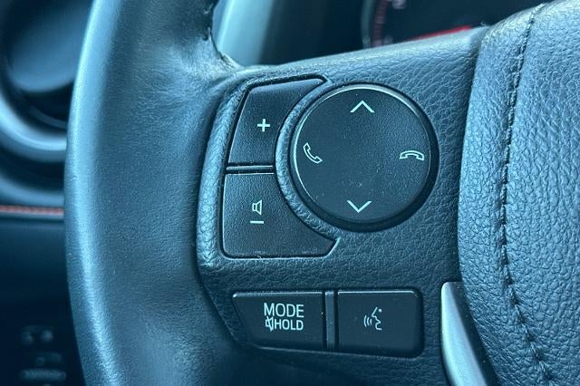 2018 Toyota RAV4 SE