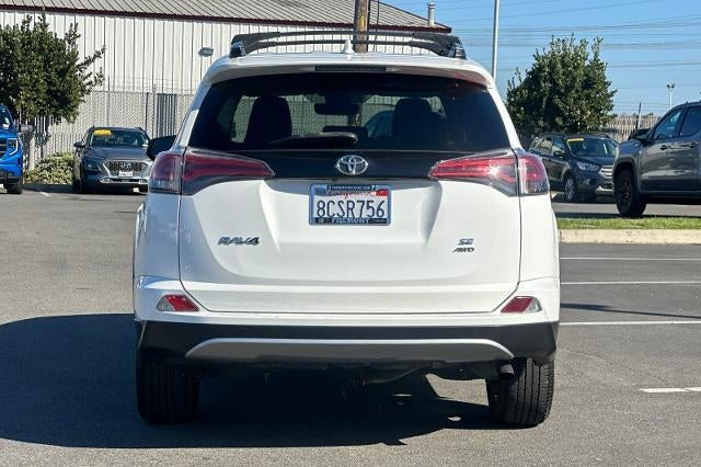 2018 Toyota RAV4 SE
