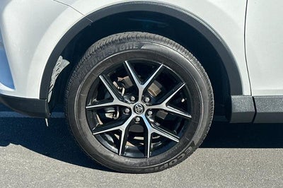 2018 Toyota RAV4 SE