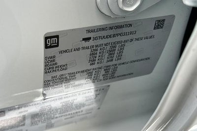 2023 GMC Sierra 1500 SLT