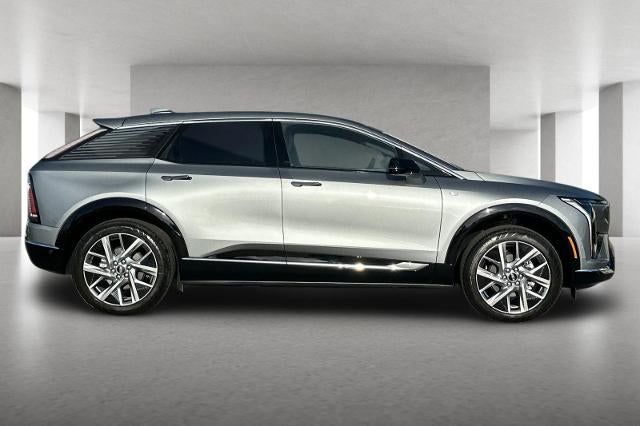 2026 Cadillac OPTIQ Luxury