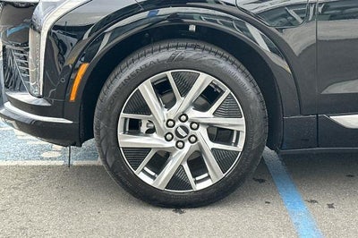 2026 Cadillac OPTIQ Luxury