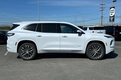 2026 Buick Enclave Avenir
