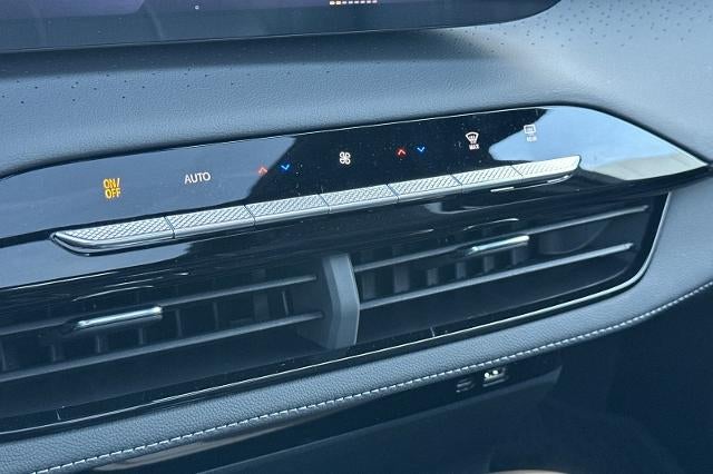 2026 Buick Enclave Avenir - Photo 24