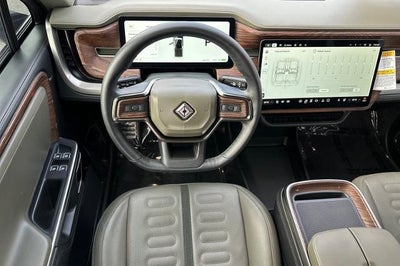 2023 RIVIAN R1T Adventure
