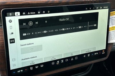 2023 RIVIAN R1T Adventure