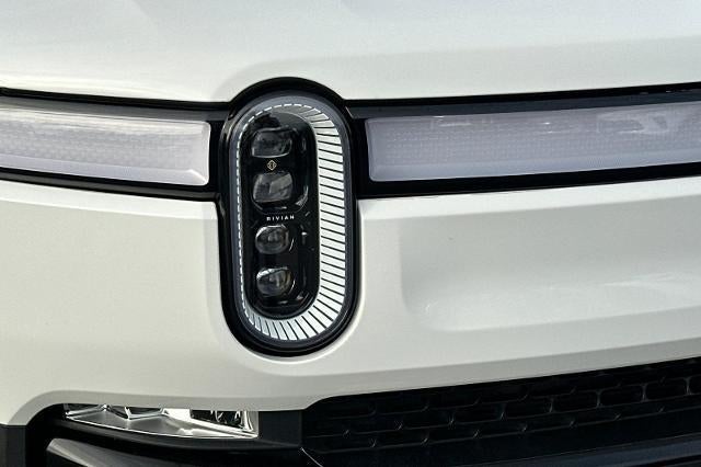 2023 RIVIAN R1T Adventure