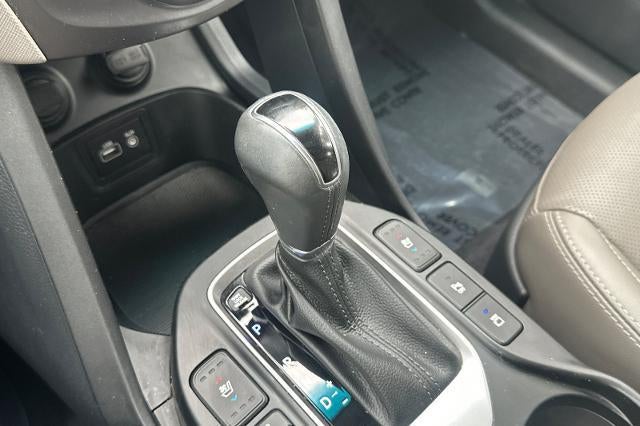 2017 Hyundai Santa Fe Limited Ultimate