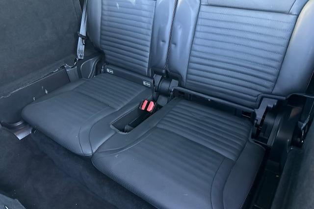 2018 Land Rover Discovery HSE Luxury